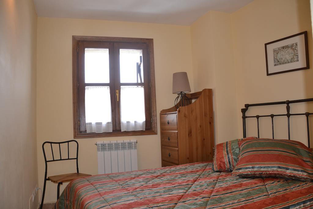 Casa Rural Borda Marianet Cerler Quarto foto